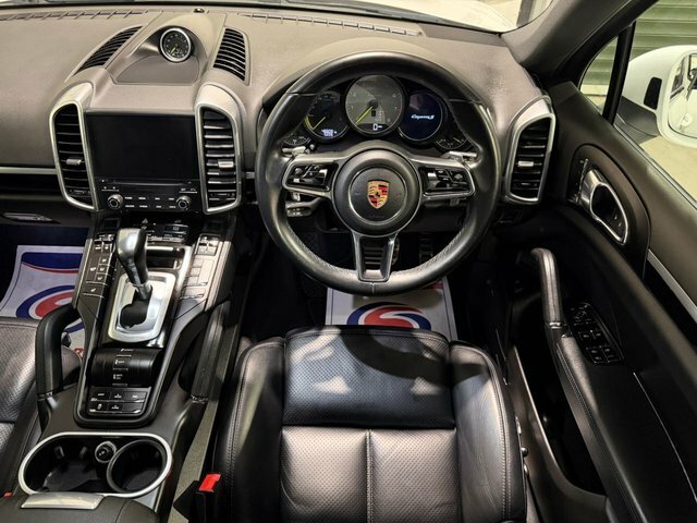 Porsche Cayenne Black #48