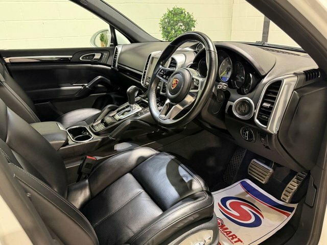 Porsche Cayenne Black #36
