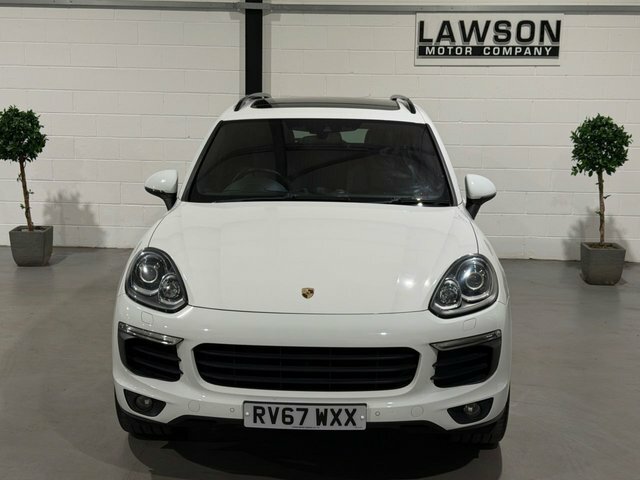 Porsche Cayenne Black #18