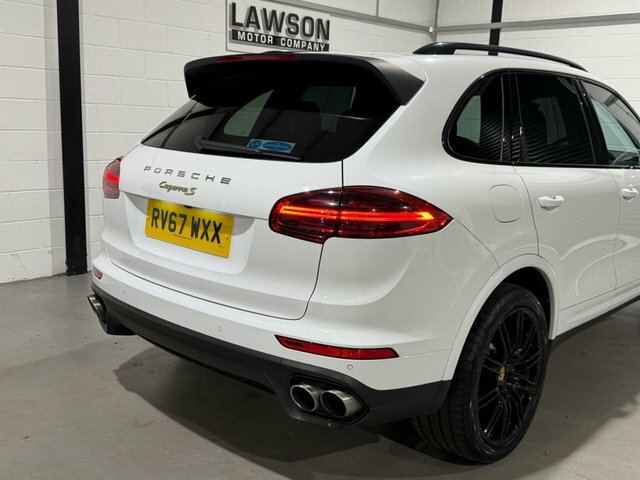 Porsche Cayenne Black #25