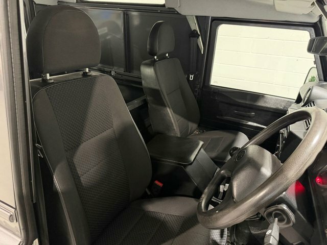 Land Rover Defender 90 2.2 Tdci Hard Top Suv 4Wd Swb Eu Grey #4