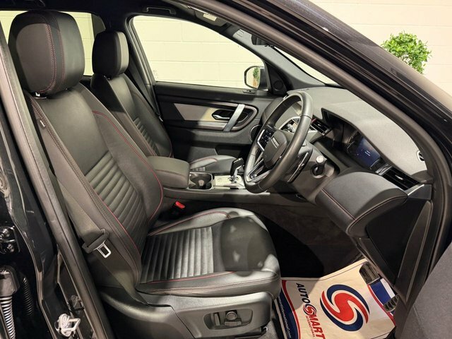 Land Rover Discovery Sport 2.0 D200 Mhev Urban Edition Suv 4W Black #4