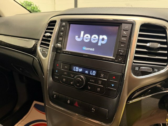 Jeep Grand Cherokee 3L Null Black #23