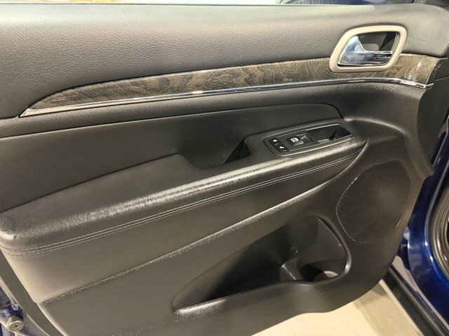 Jeep Grand Cherokee 3L Null Black #49