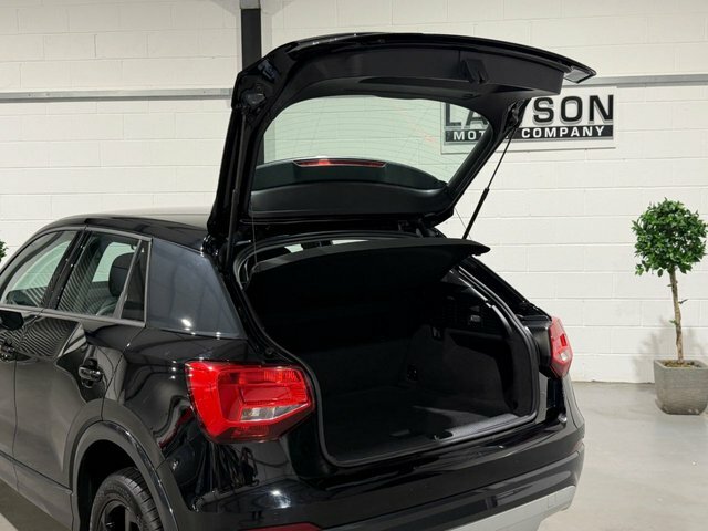 Audi Q2 1.0 Tfsi Se  #27