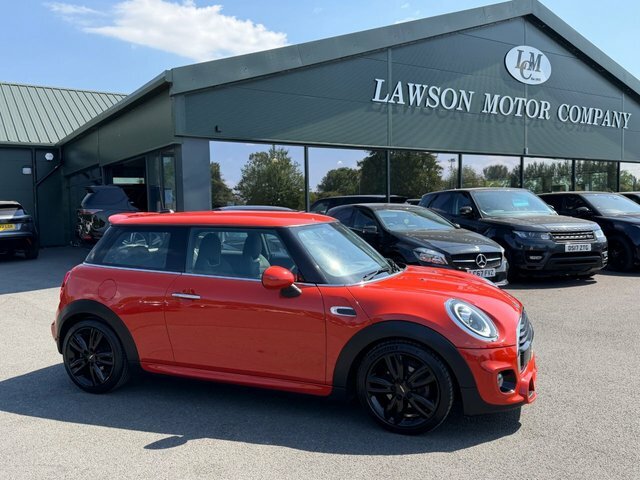 Mini Hatch 1.5 Cooper Sport Hatchback Euro Orange #4