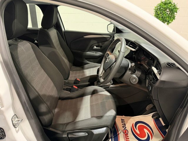 Vauxhall Corsa 1.2 Design Hatchback Euro 6 75 White #3