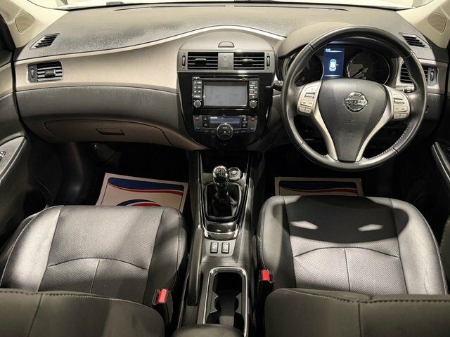 Nissan Pulsar Acenta Dig-t White #13