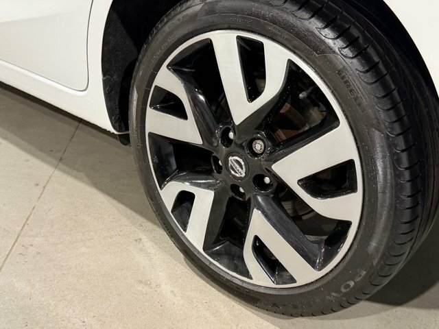 Nissan Pulsar Acenta Dig-t White #30