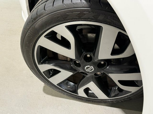 Nissan Pulsar Acenta Dig-t White #38