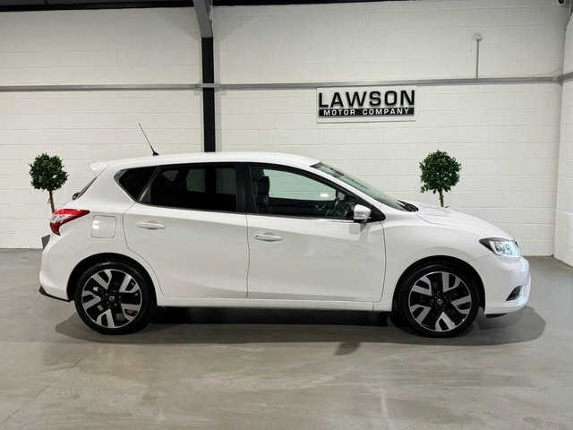 Nissan Pulsar Acenta Dig-t White #41