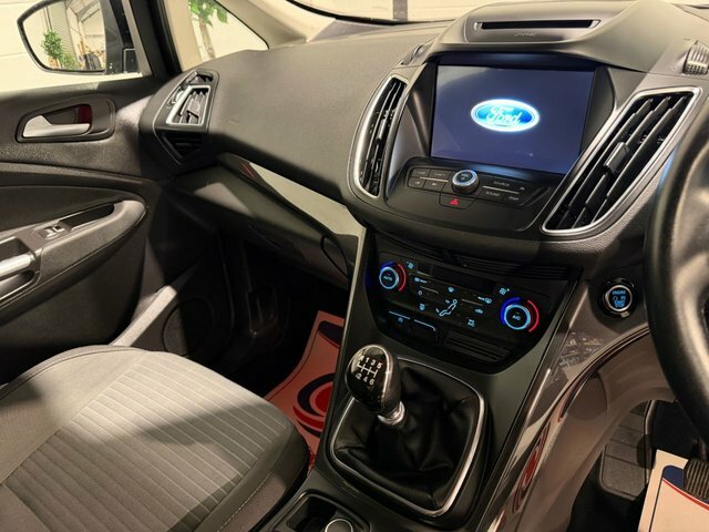 Ford Grand C-Max Titanium X Silver #24