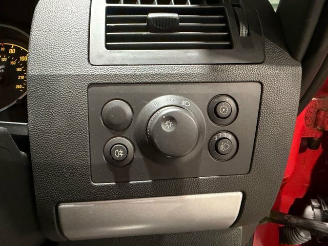 Vauxhall Zafira 2014 64 Tech Red #22