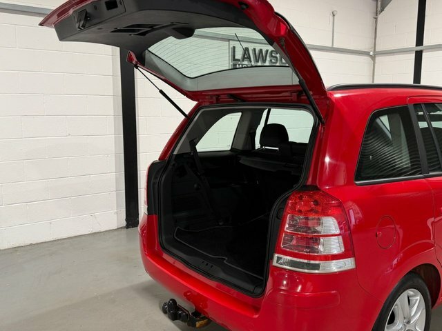 Vauxhall Zafira 2014 64 Tech Red #26