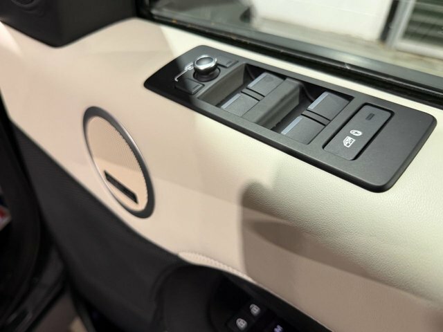 Land Rover Discovery R-dynamic Se Black #25
