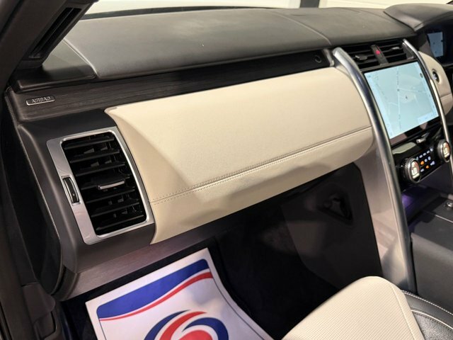 Land Rover Discovery R-dynamic Se Black #76