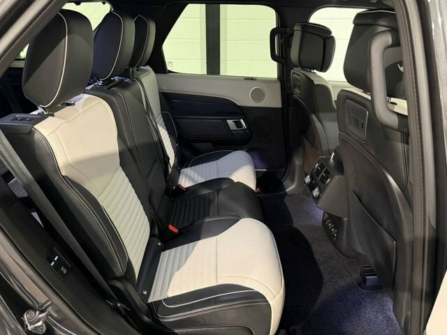 Land Rover Discovery .0 D300 Mhev R-dynamic Hse Suv 4Wd Grey #4