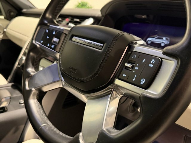 Land Rover Discovery R-dynamic Se Black #23