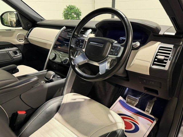 Land Rover Discovery R-dynamic Se Black #22
