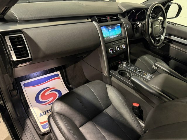 Land Rover Discovery  Black #57