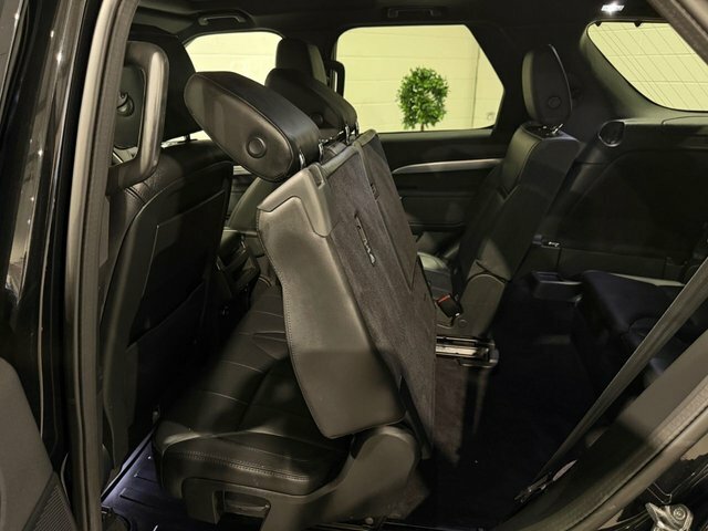 Land Rover Discovery  Black #65