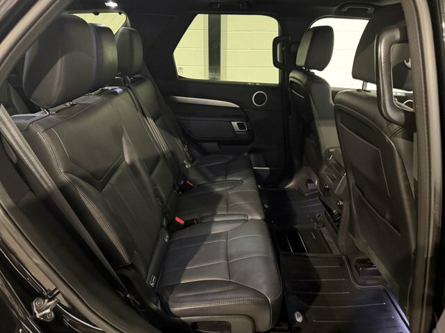 Land Rover Discovery  Black #11