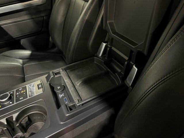 Land Rover Discovery  Black #61