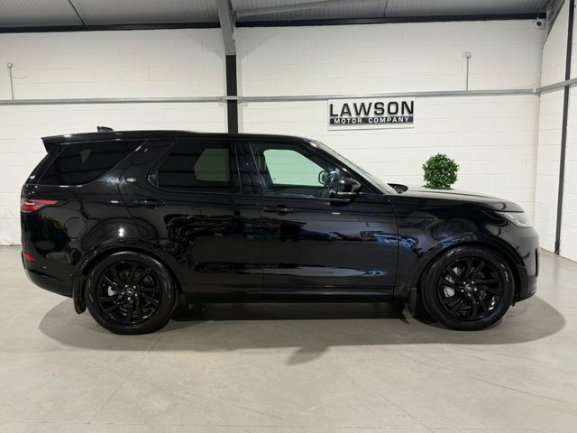 Land Rover Discovery  Black #9