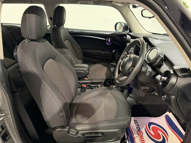 Mini Hatch 1.5 Cooper Classic Hatchback Eur Grey #2