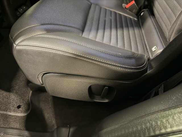 Land Rover Discovery Dynamic Hse Black #64