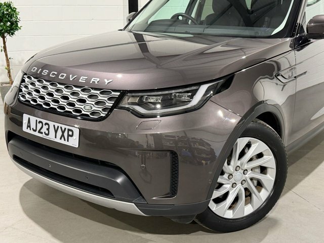 Land Rover Discovery Dynamic Hse Black #33