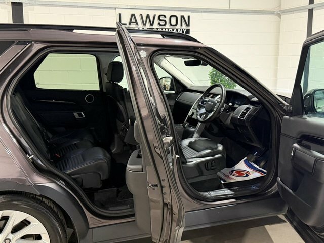 Land Rover Discovery Dynamic Hse Black #56