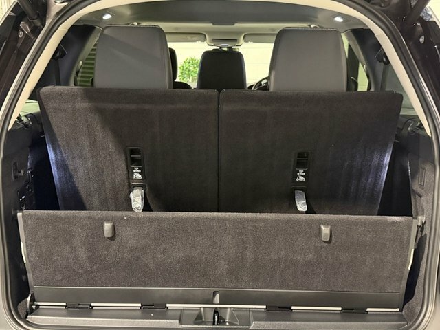 Land Rover Discovery Dynamic Hse Black #50