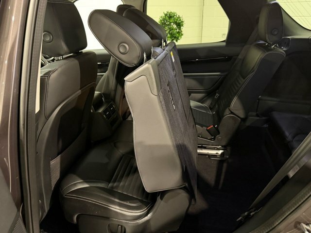 Land Rover Discovery Dynamic Hse Black #74