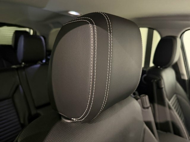 Land Rover Discovery Dynamic Hse Black #60