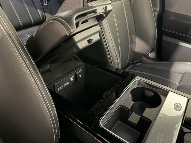 Land Rover Range Rover Velar R-dynamic S Silver #8