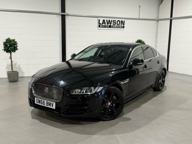 Jaguar XE 2.0 D Prestige 178 Bhp Red #32