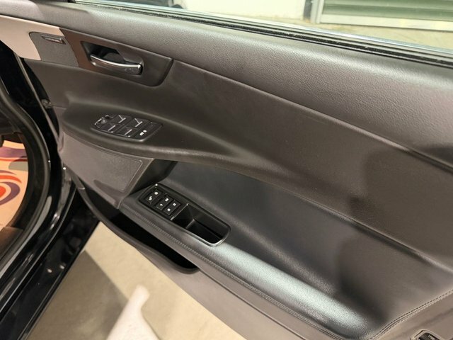 Jaguar XE 2.0 D Prestige 178 Bhp Red #28