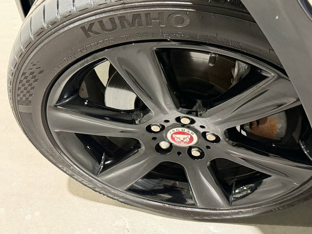 Jaguar XE 2.0 D Prestige 178 Bhp Red #54