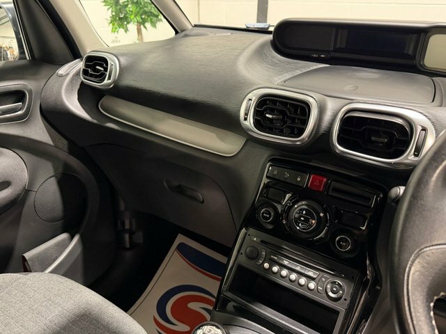 Citroen C3 Picasso 1.2 Puretech Edition 2016 Red #17