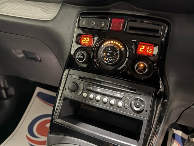 Citroen C3 Picasso 1.2 Puretech Edition 2016 Red #19