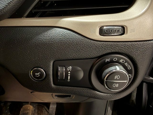 Jeep Cherokee 2.2 Multijet 200 Limited Red #33