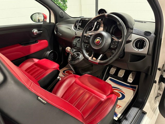 Abarth 595 1.4 T-jet 145 17 Alloys Red #9