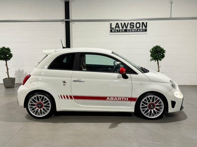 Abarth 595 1.4 T-jet 145 17 Alloys Red #31