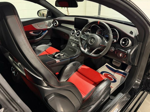 Mercedes-Benz C Class 4.0 C63 V8 Biturbo Amg S Premium Coupe Petro Black
