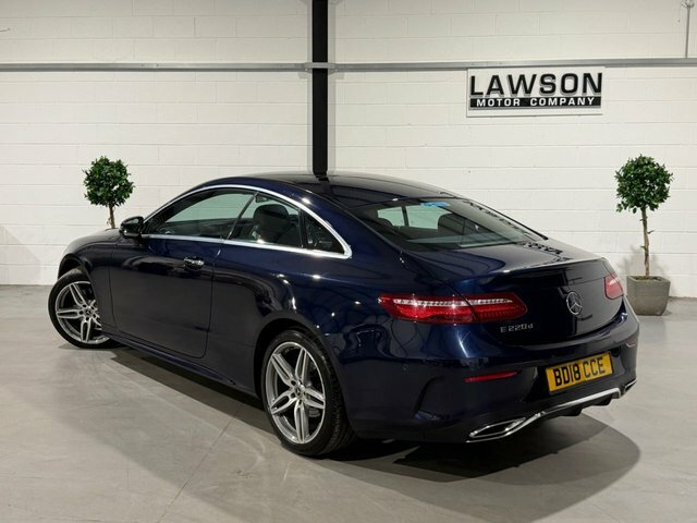 Mercedes-Benz E Class E220d Amg Line Premium 9G-tronic Black #50