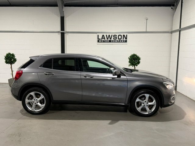 Mercedes-Benz GLA Class Gla 220 D 4Matic Amg Line Black #36