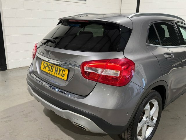 Mercedes-Benz GLA Class Gla 220 D 4Matic Amg Line Black #35