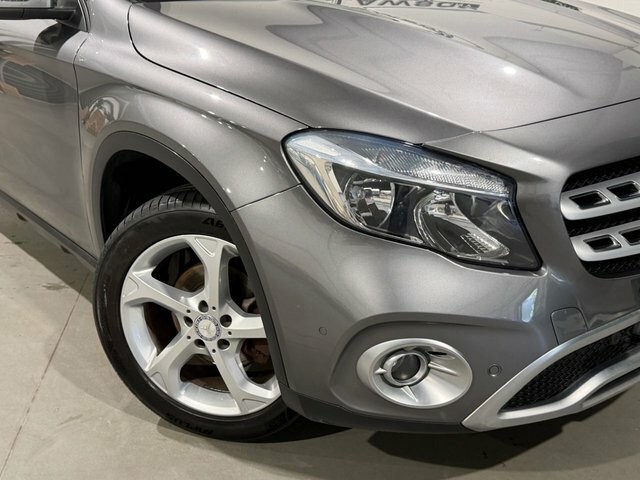 Mercedes-Benz GLA Class 2.1 Gla220d Sport Executive Suv 7G-dc Grey #5