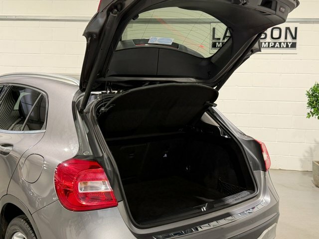 Mercedes-Benz GLA Class Gla 220 D 4Matic Amg Line Black #38